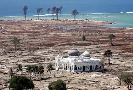 masjid_2_utuh_tsunami_Aceh